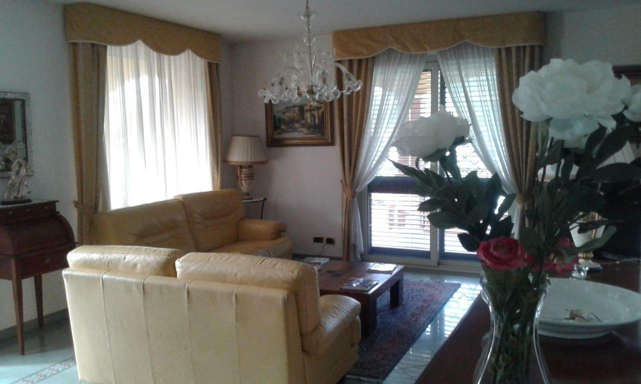 Le Palme Bed and Breakfast Chieti Eksteriør billede